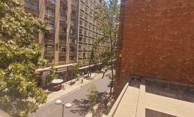 Arriendo Oficinas Clínica Dental, Mac Iver & Moneda Stgo