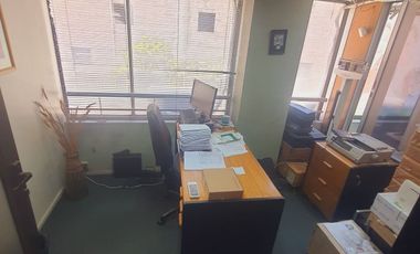 Arriendo Oficinas Clínica Dental, Mac Iver & Moneda Stgo