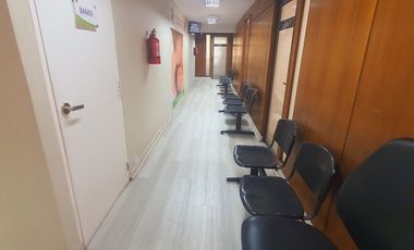 Arriendo Oficinas Clínica Dental, Mac Iver & Moneda Stgo