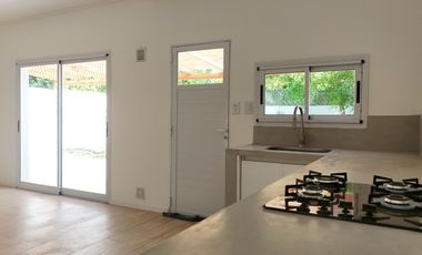 Casa en venta en City Bell.