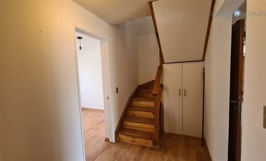 Casa en Arriendo en Valle Lo Castillo