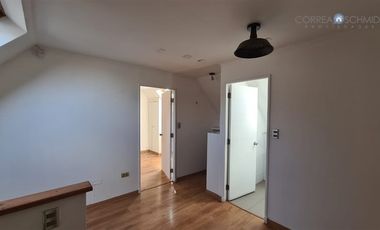 Casa en Arriendo en Valle Lo Castillo
