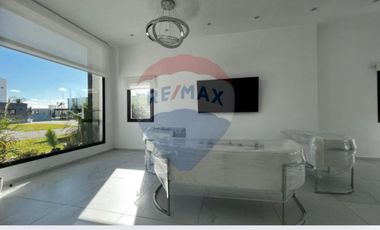 CASA VENTA 4 AMBIENTES EN LAGOS DE CANNING
