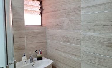 Casa en Venta en Llegar a calle san expedito con referencia almacén CATALINA
