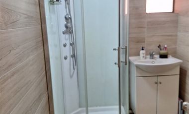 Casa en Venta en Llegar a calle san expedito con referencia almacén CATALINA