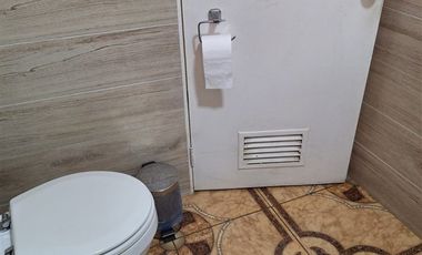 Casa en Venta en Llegar a calle san expedito con referencia almacén CATALINA