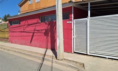 Casa en Venta en Llegar a calle san expedito con referencia almacén CATALINA