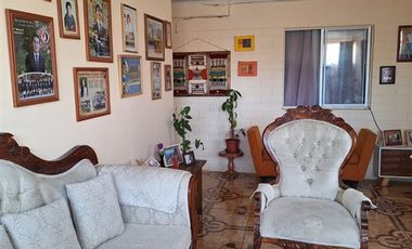 Casa en Venta en Llegar a calle san expedito con referencia almacén CATALINA