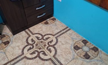 Casa en Venta en Llegar a calle san expedito con referencia almacén CATALINA
