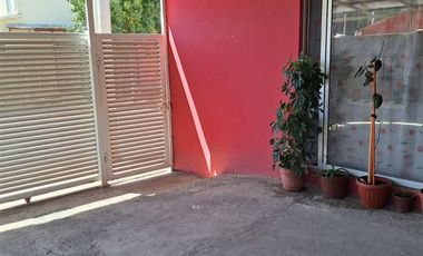Casa en Venta en Llegar a calle san expedito con referencia almacén CATALINA