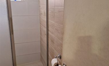 Casa en Venta en Llegar a calle san expedito con referencia almacén CATALINA