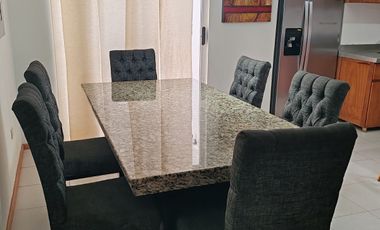 Casa en RENTA en privada Cerradas del valle