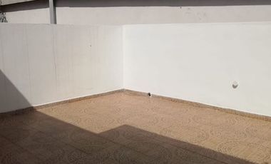Casa en RENTA en privada Cerradas del valle