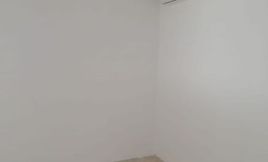 Casa en RENTA en privada Cerradas del valle