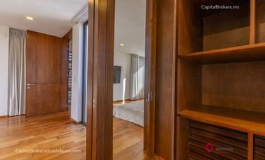 Casa de lujo en venta en Hacienda San Acasio en coto.