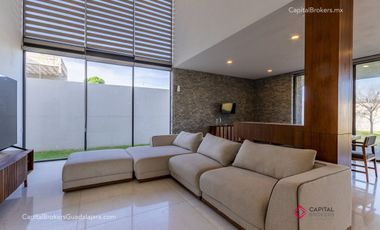 Casa de lujo en venta en Hacienda San Acasio en coto.