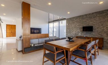Casa de lujo en venta en Hacienda San Acasio en coto.