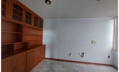 casa en Fracc. Valle de San javier, Pachuca de Soto Hidalgo. 320 m2 T