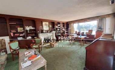 Terreno en Venta en Cerrada en Jardines del Pedregal