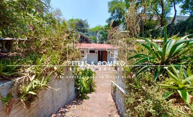 Terreno en Venta en Cerrada en Jardines del Pedregal