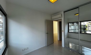 Departamento en  venta en Olivos, gran edificio, frente al Rio, cochera, seguridad, amenities.