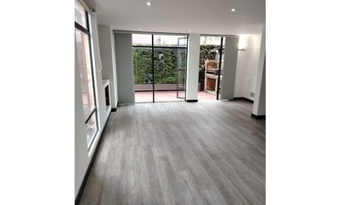 VENDO CASA EN CONJUNTO CERRADO EN CAJICA