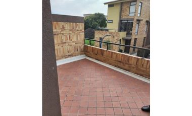 VENDO CASA EN CONJUNTO CERRADO EN CAJICA