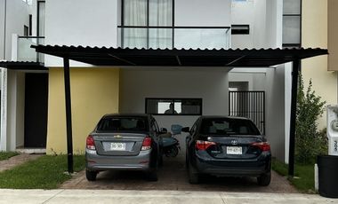 Casa en Venta en Privada Salvia, Floresta Mérida Yucatán.