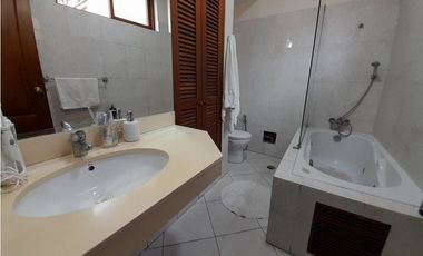 Casa en venta en Urb. San Jorge - Calle Tomasal en Surco