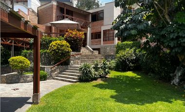 Casa en venta en Urb. San Jorge - Calle Tomasal en Surco