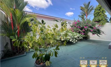 Venta de Casa Marsella Plus  Esquinera en Reserva de Versalles