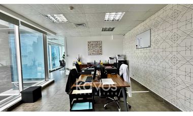 OFICINA EN SORTIS BUSINESS TOWER - A LA VENTA