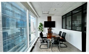 OFICINA EN SORTIS BUSINESS TOWER - A LA VENTA