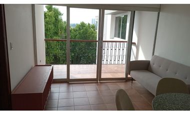 Venta de Casa con 3 pisos en Hato Pintado