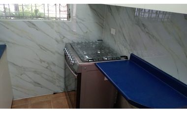 Venta de Casa con 3 pisos en Hato Pintado