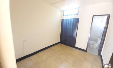APARTAESTUDIO EN ARRIENDO BARRIO  CENTRO I 1977