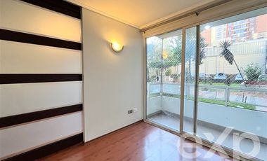 Departamento en Arriendo en Calle Lira 399, Santiago