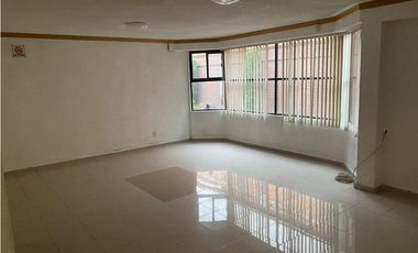 Casa en Venta con Uso Comercial en Casa Blanca Metepec
