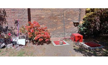 Casa en Venta con Uso Comercial en Casa Blanca Metepec