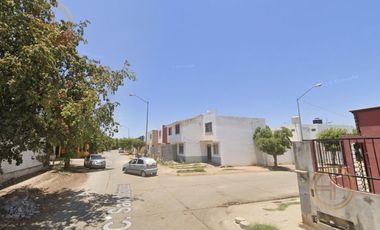 Casa en  VENTA COLONIA SAN FERNANDO A 15 MIN DE MALECON MAZATLAN, SINALOA