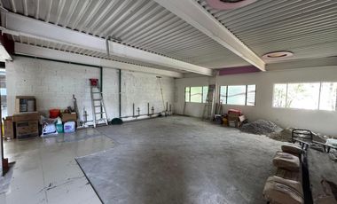 Local Comercial con Vista Exterior en Plaza – Cerca del centro de Coyoacán