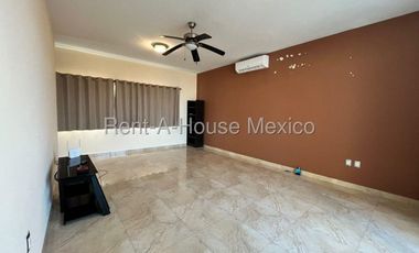 Casa en Renta en Las Palmas Medellin de Bravo JL 25-1927