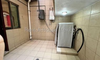 Casa en Renta en Las Palmas Medellin de Bravo JL 25-1927