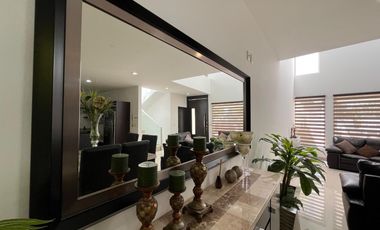 Punta del Este CASA AMUEBLADA en RENTA, Santa Fe, Sierra Nogal, Santa Lucía,  Bosques del Pedregal