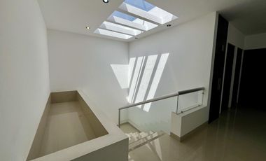 Punta del Este CASA AMUEBLADA en RENTA, Santa Fe, Sierra Nogal, Santa Lucía,  Bosques del Pedregal