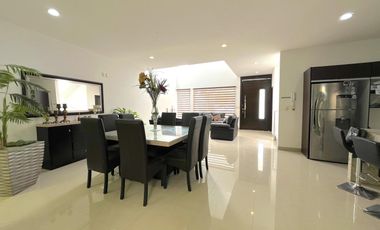 Punta del Este CASA AMUEBLADA en RENTA, Santa Fe, Sierra Nogal, Santa Lucía,  Bosques del Pedregal