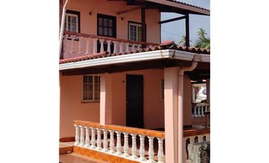 VENDO CASA URBANIZACION MIRAMAR ORILLA DE PLAYA
