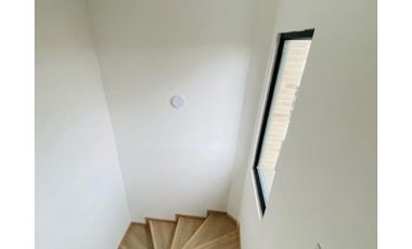 Vendemos hermosa casa en Chía!!