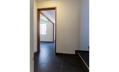 Casa en Venta - Villa Magdala - 177 m2, 3H, 3B, 2P