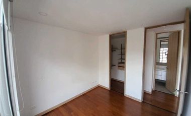 Alquiler Apartamento Poblado Club Campestre DL 8522404